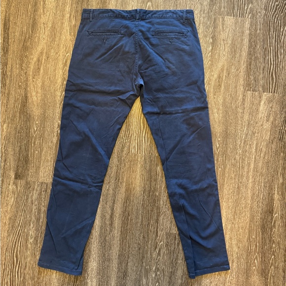 Solid Trouser in Slim Fit - Picture 2 of 6